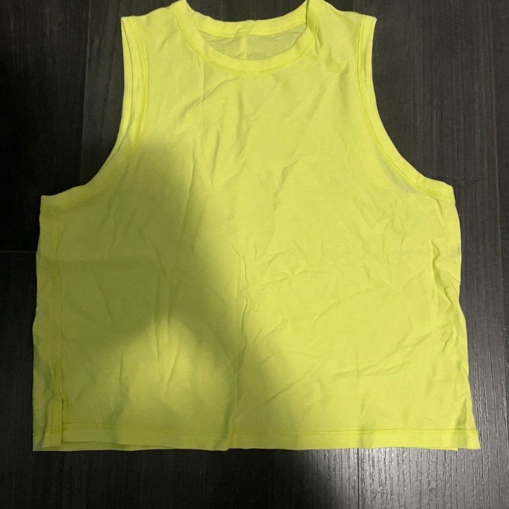 Lululemon cropped muscle tank